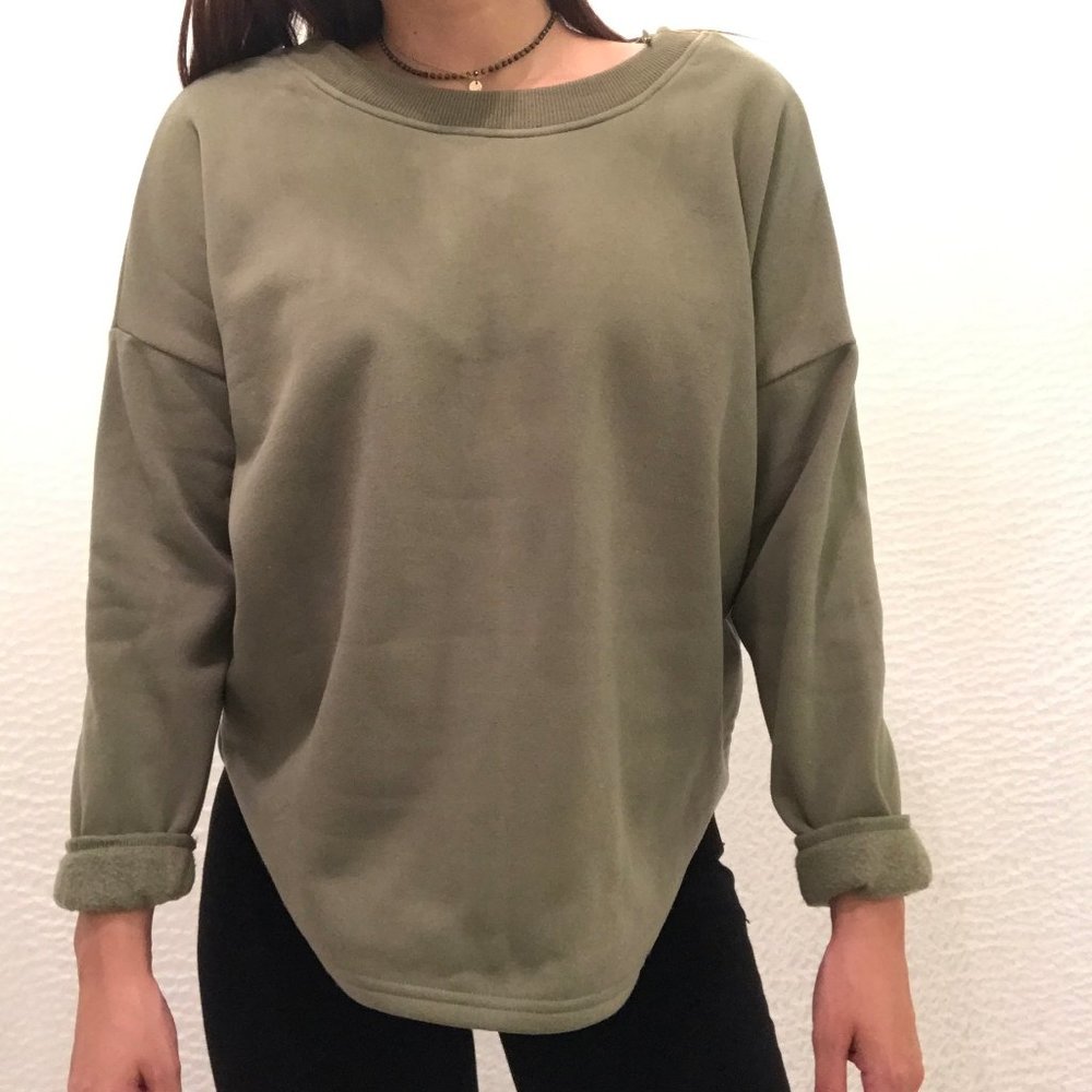 Cute Sweatshirt with Detailed Back  || Size Small